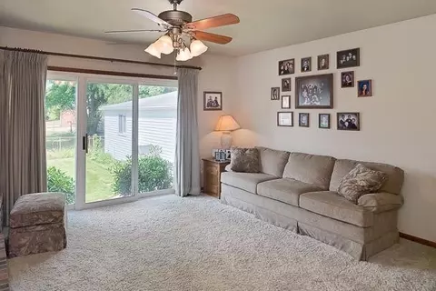 37456 Walnut St, Romulus, MI 48174 photo 8