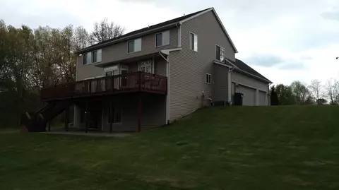 13618 Seneca Ct, Gregory, MI 48137 photo 3