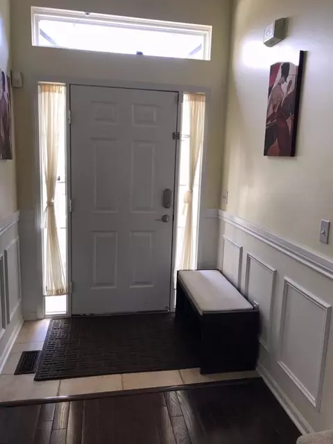 31834 Augusta Dr, Romulus, MI 48174 photo 4