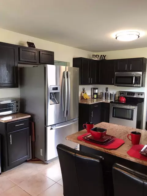 31834 Augusta Dr, Romulus, MI 48174 photo 8