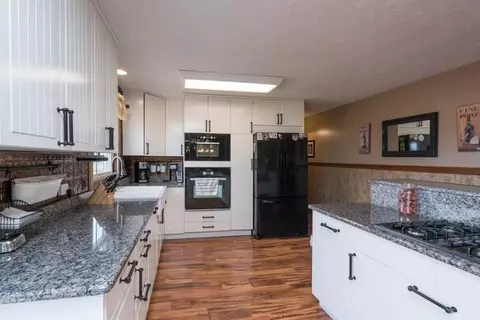 11324 Rosemary Ln, Munith, MI 49259 photo 9