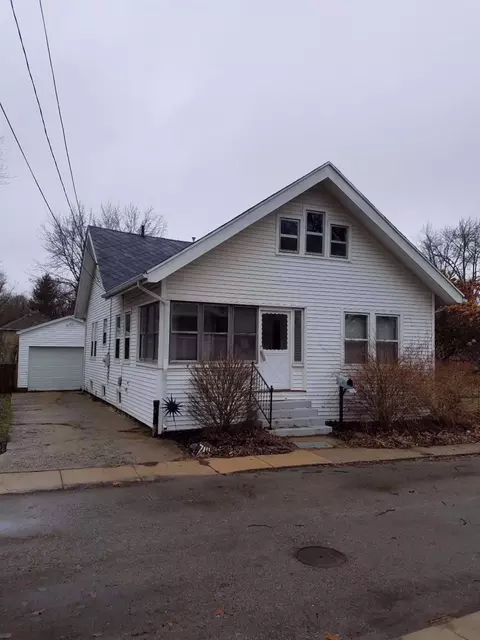 714 Douglas Ct, Jackson, MI 49203 photo 1
