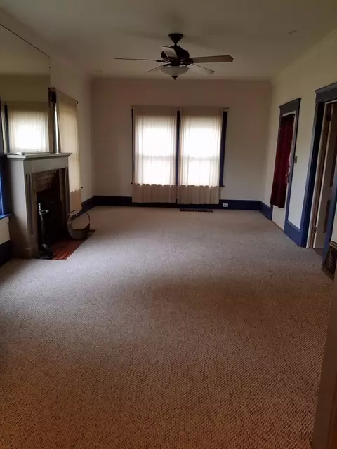 714 Douglas Ct, Jackson, MI 49203 photo 5