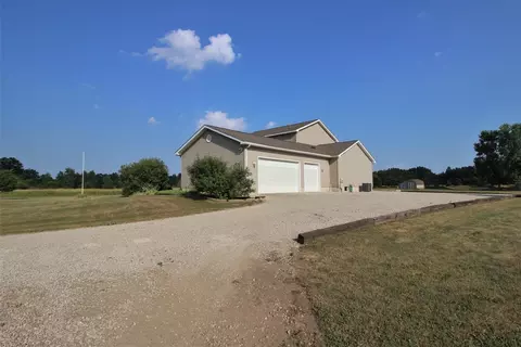 10111 Grams Rd, Maybee, MI 48159 photo 7