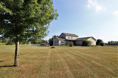 10111 Grams Rd, Maybee, MI 48159 photo 3