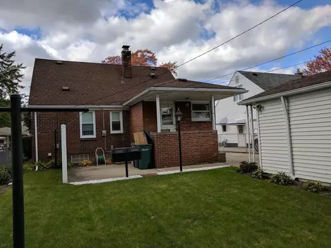 2961 Queen, Dearborn, MI 48124 photo 4