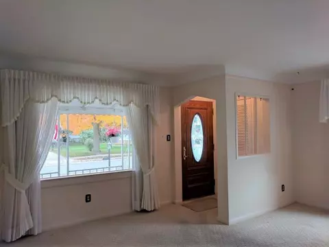 2961 Queen, Dearborn, MI 48124 photo 10