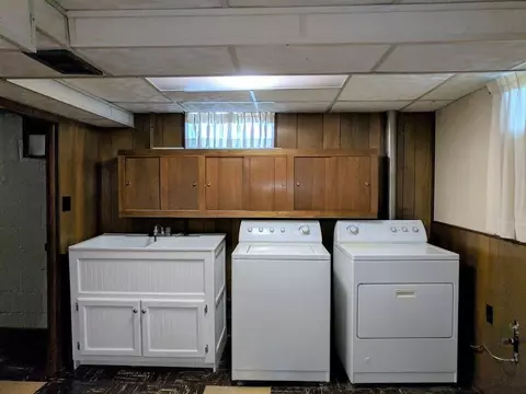 2961 Queen, Dearborn, MI 48124 photo 38