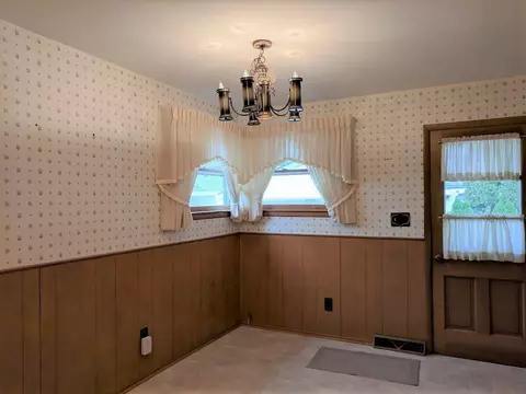 2961 Queen, Dearborn, MI 48124 photo 9