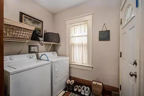710 E Clinton St, Howell, MI 48843 photo 9