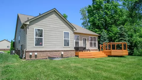 33201 Saddleback Dr, Romulus, MI 48174 photo 5