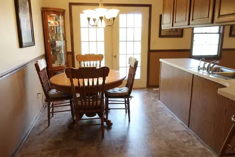 4204 Dillingham Dr, Tecumseh, MI 49286 photo 5