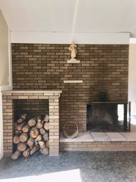 118 Clarence St, Belleville, MI 48111 photo 25