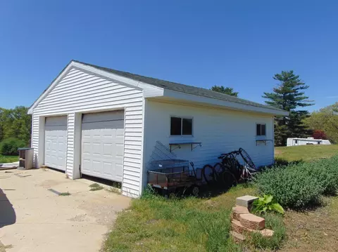 13774 Unadilla Rd, Gregory, MI 48137 photo 6