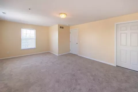 1237 Joyce Ln, Ann Arbor, MI 48103 photo 14