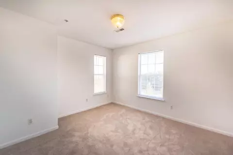 1237 Joyce Ln, Ann Arbor, MI 48103 photo 17