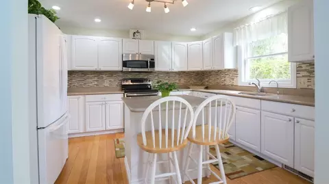 5227 Joslin Dr, Gregory, MI 48137 photo 14