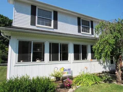 451 Willis Rd, Saline, MI 48176 photo 2