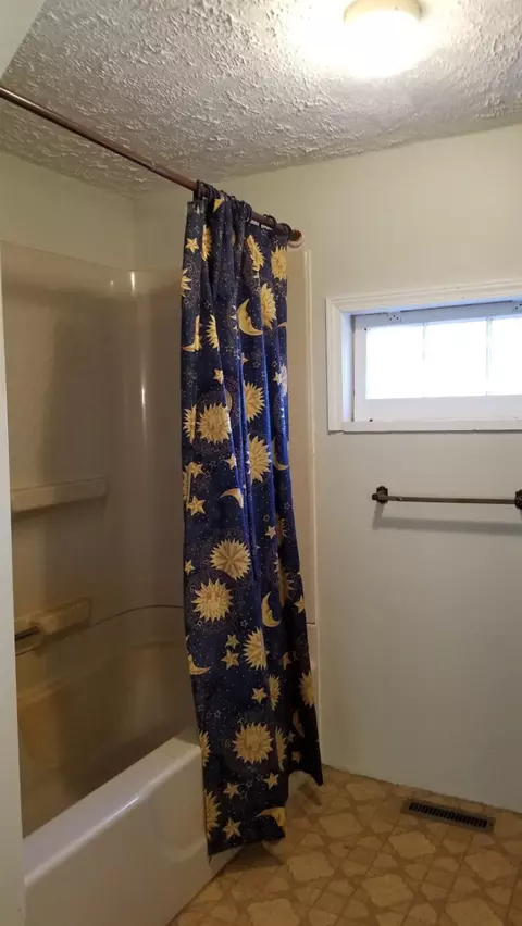 20225 Williamsville, Gregory, MI 48137 photo 18