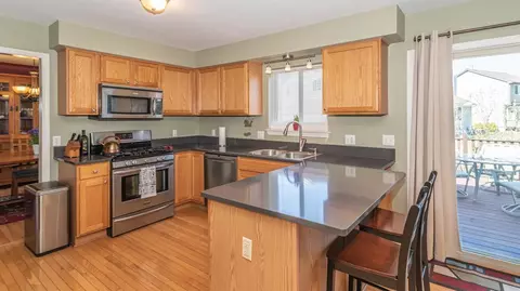 262 Wild Rose Ct, Ann Arbor, MI 48103 photo 2