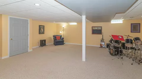 262 Wild Rose Ct, Ann Arbor, MI 48103 photo 37