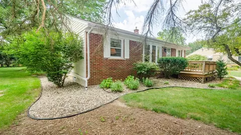 214 Wheeler Ct, Saline, MI 48176 photo 3