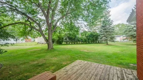 214 Wheeler Ct, Saline, MI 48176 photo 12