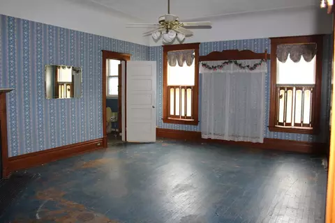 207 Robinson Rd, Jackson, MI 49203 photo 9