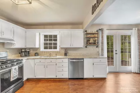9503 Springport Rd, Parma, MI 49269 photo 16