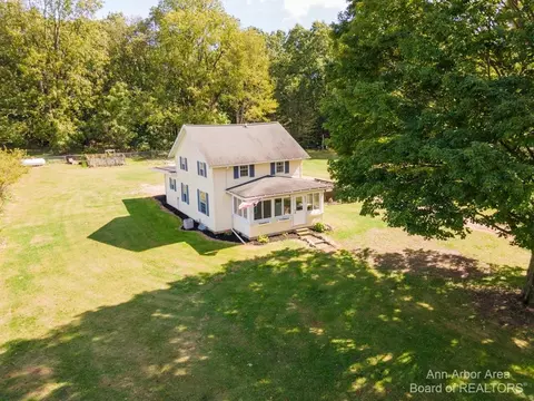 9503 Springport Rd, Parma, MI 49269 photo 1