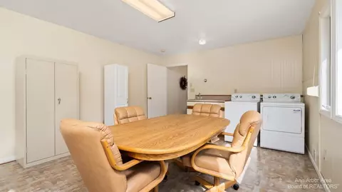 8936 Huron River Dr, Dexter, MI 48130 photo 25
