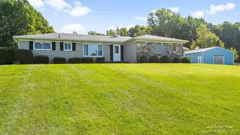 8936 Huron River Dr, Dexter, MI 48130 photo 2