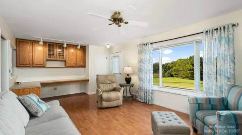 8936 Huron River Dr, Dexter, MI 48130 photo 7