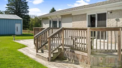8936 Huron River Dr, Dexter, MI 48130 photo 33
