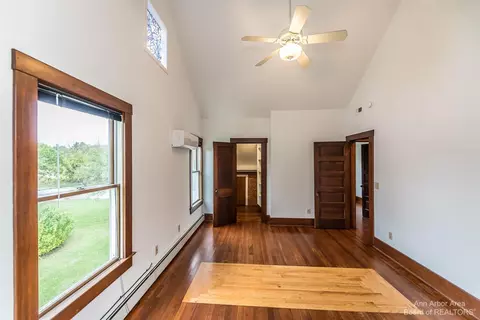 7601 Huron River Dr, Dexter, MI 48130 photo 25
