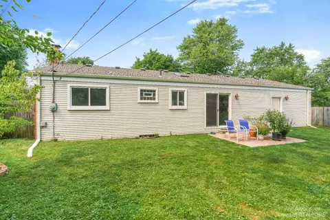 131 Wallace Dr, Saline, MI 48176 photo 24