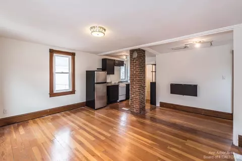 127 E Summit St, Ann Arbor, MI 48104 photo 18