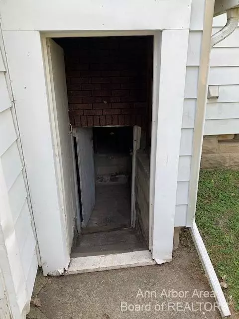 973 Mulhollen Dr, Monroe, MI 48161 photo 22