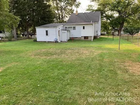 973 Mulhollen Dr, Monroe, MI 48161 photo 23