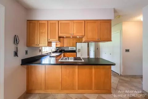 8045 Shield Rd, Dexter, MI 48130 photo 21
