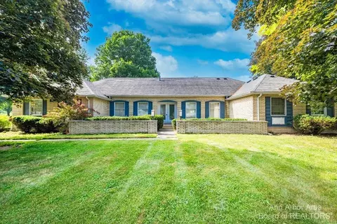 8045 Shield Rd, Dexter, MI 48130 photo 1