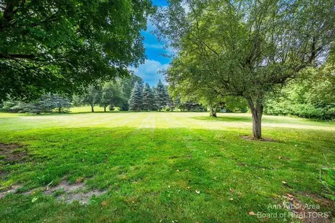 8045 Shield Rd, Dexter, MI 48130 photo 57