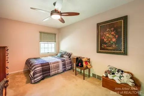 8045 Shield Rd, Dexter, MI 48130 photo 32