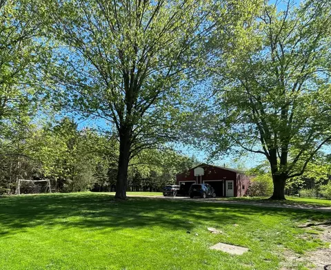 10110 Fleming, Dexter, MI 48130 photo 24