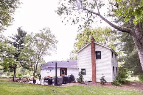 10110 Fleming, Dexter, MI 48130 photo 2