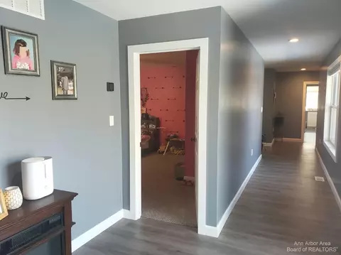 9504 Tuttlehill Rd, Maybee, MI 48159 photo 33