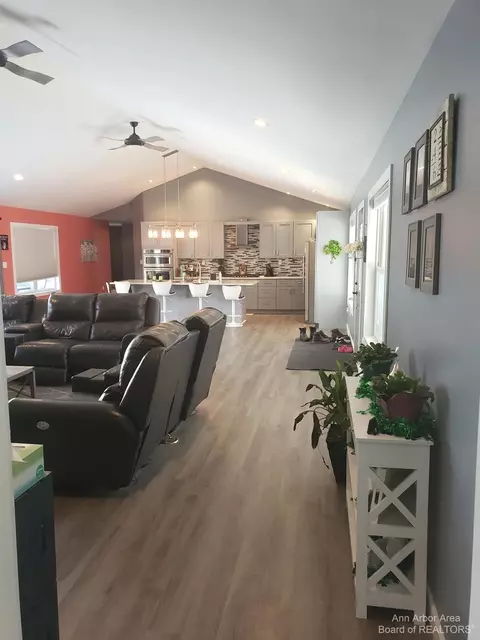 9504 Tuttlehill Rd, Maybee, MI 48159 photo 24
