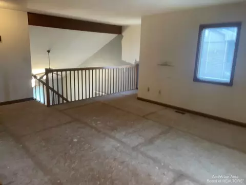 522 Echo Ct, Saline, MI 48176 photo 5