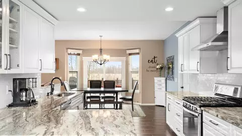 5291 Falling Leaf Dr, Ann Arbor, MI 48108 photo 11