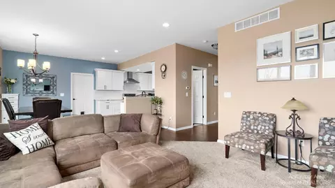 5291 Falling Leaf Dr, Ann Arbor, MI 48108 photo 21